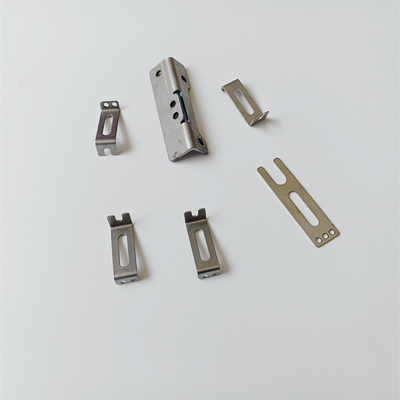 Peças de gerencio da precisão multifuncional do CNC que carimbam as peças do aço de carcaça
